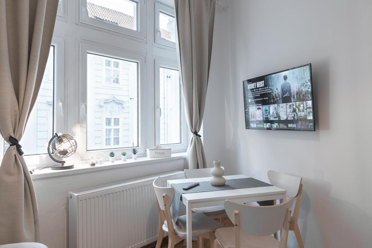 Skolska Junior Apartment プラハ エクステリア 写真