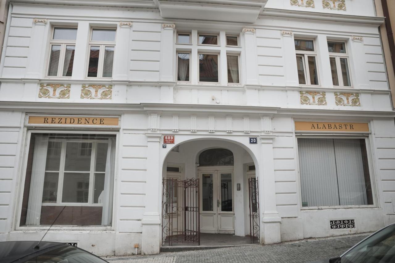Skolska Junior Apartment プラハ エクステリア 写真